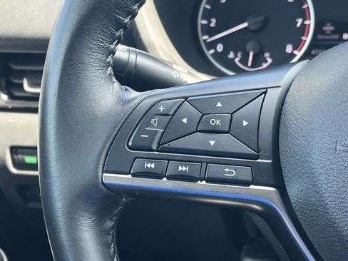 Used 2023 Nissan Sentra SV w/ Trunk Package FWD image 25