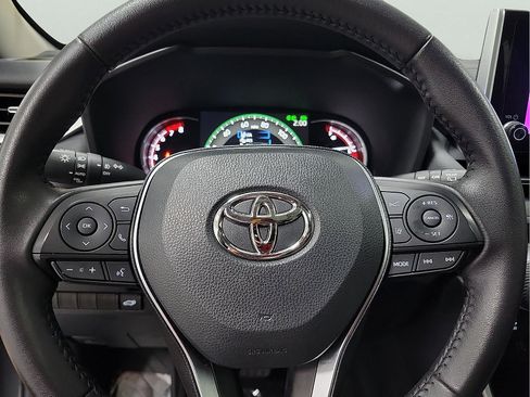 Certified 2025 Toyota RAV4 XLE Premium FWD image 17