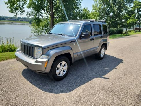Used 2012 Jeep Liberty Sport w/ Popular Equipment Group image 1
