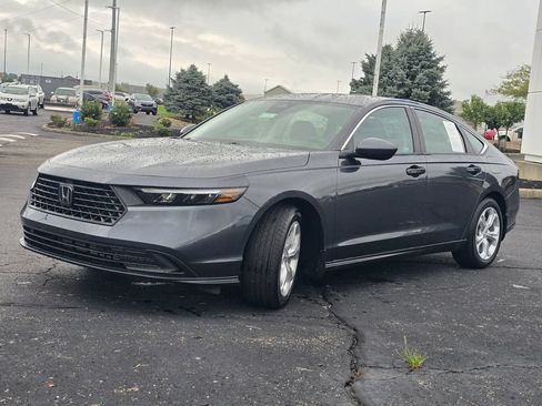 Used 2025 Honda Accord LX image 4