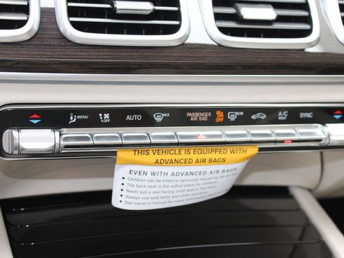 Used 2026 Mercedes-Benz GLE 450 4MATIC Coupe image 17