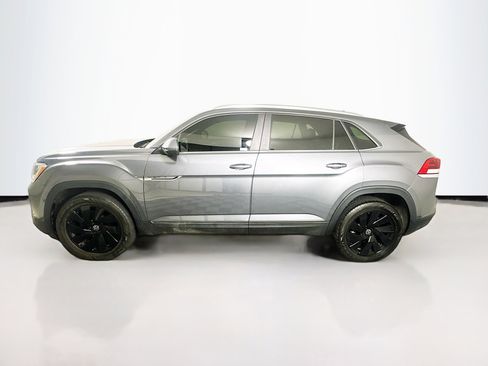 Used 2024 Volkswagen Atlas Cross Sport SE w/ Black Wheel Package FWD image 4
