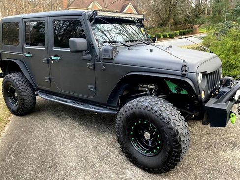 Used 2015 Jeep Wrangler Unlimited Sport w/ Quick Order Package 24S image 4