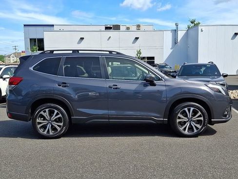 Used 2024 Subaru Forester Limited AWD/4WD image 7