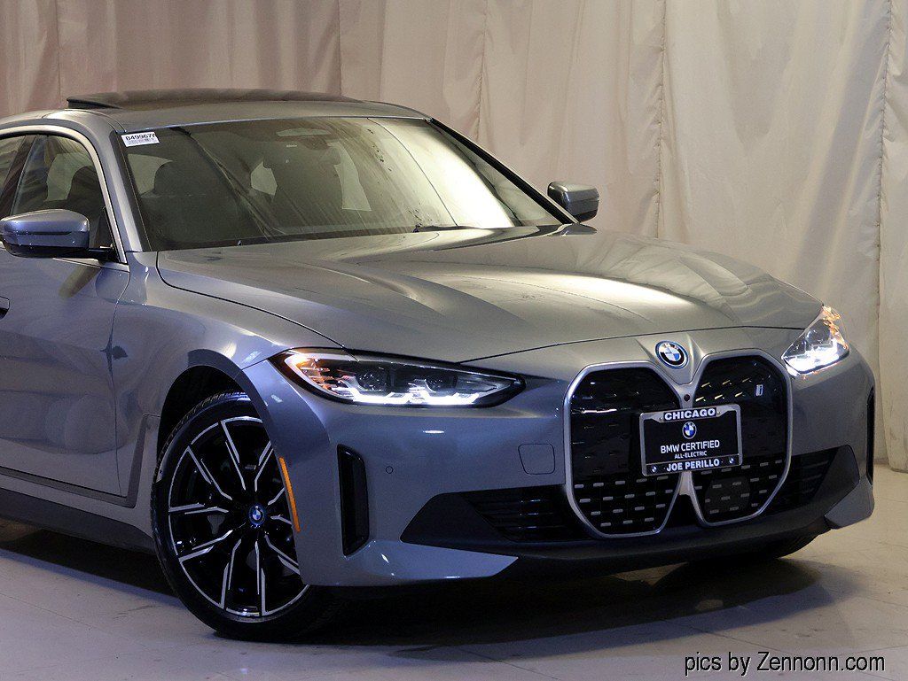 Used 2024 BMW i4 xDrive40i w/ Premium Package AWD/4WD image 2