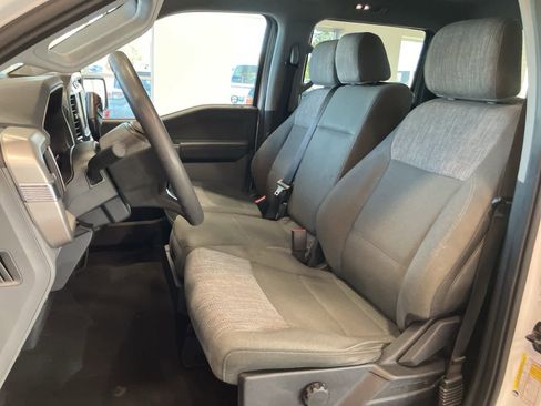 Used 2022 Ford F150 XLT w/ Trailer Tow Package image 12