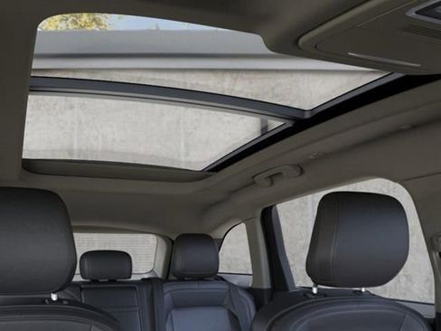 New 2026 Lincoln Nautilus Premier w/ Equipment Group 102A image 22