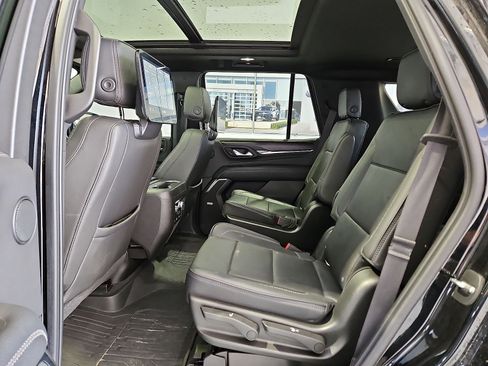 Used 2021 GMC Yukon Denali w/ Denali Ultimate Package AWD/4WD image 13