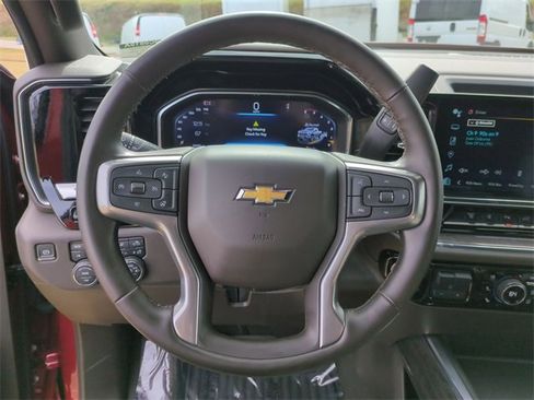 Used 2024 Chevrolet Silverado 3500 LTZ w/ LTZ Premium Package image 14