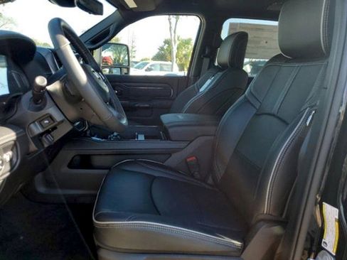 New 2024 RAM 2500 Limited AWD/4WD image 11