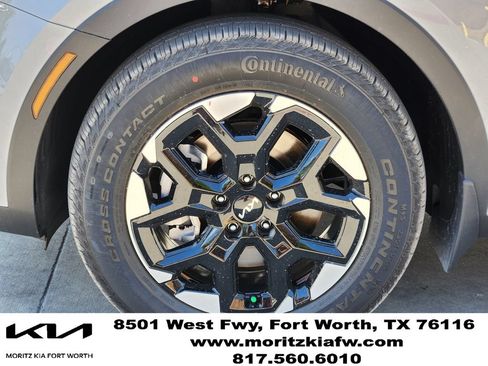 New 2026 Kia Sorento S w/ S Panoramic Sunroof Package FWD image 7