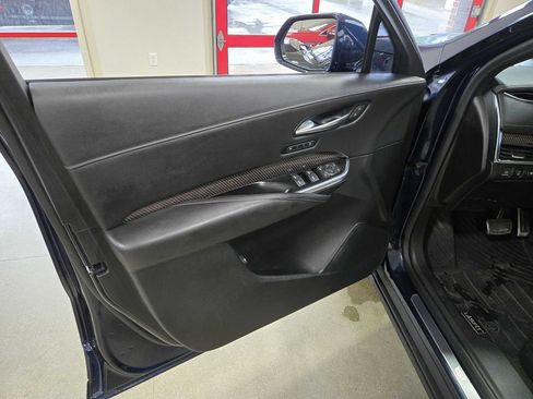 Used 2019 Cadillac XT4 Sport AWD/4WD image 6