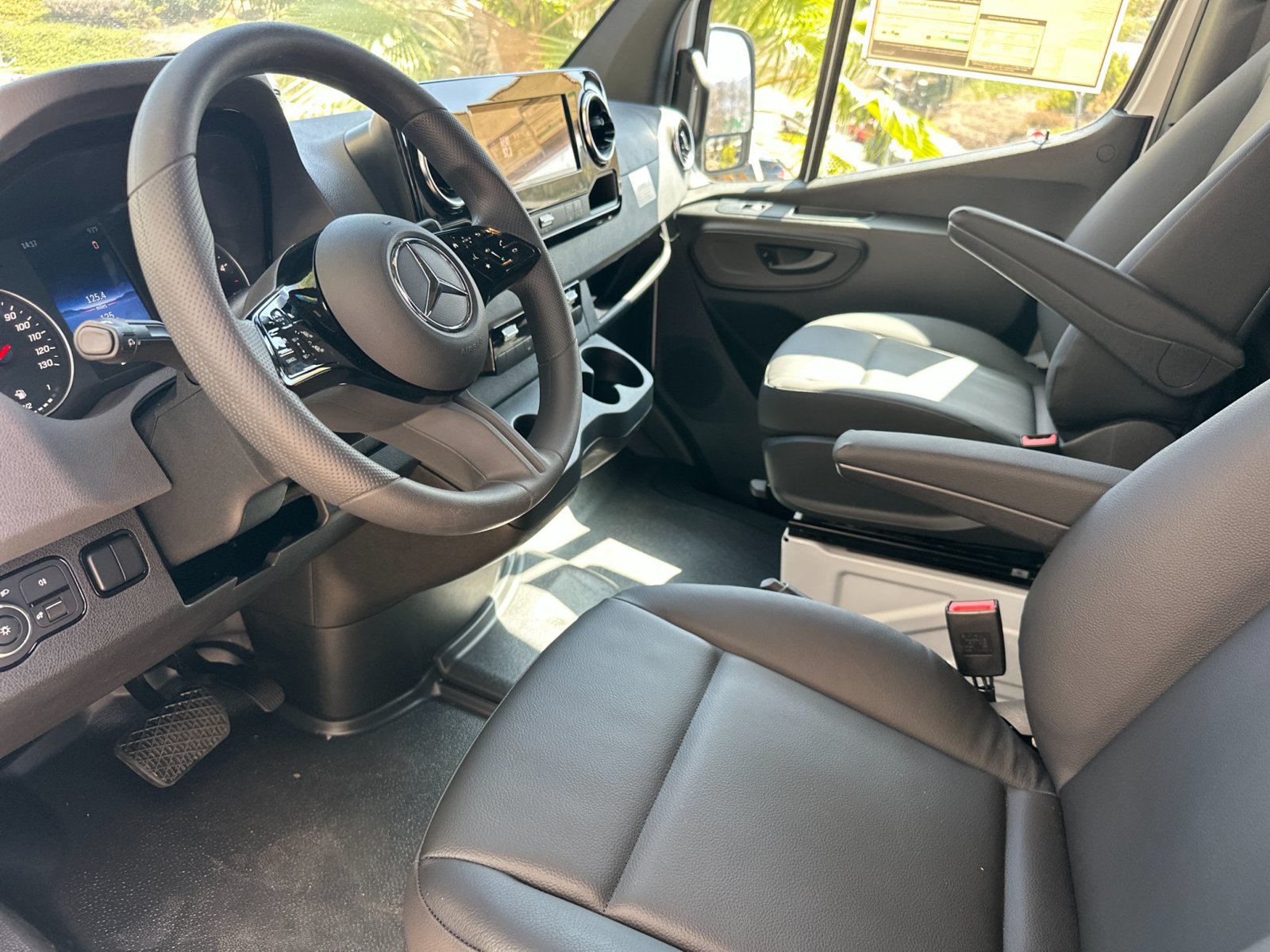 New 2026 Mercedes-Benz Sprinter 2500 image 10