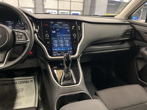 Certified 2025 Subaru Outback Premium w/ Popular Package #1A image 23