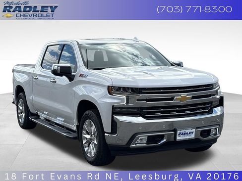 Used 2021 Chevrolet Silverado 1500 LTZ w/ LTZ Premium Package AWD/4WD image 8