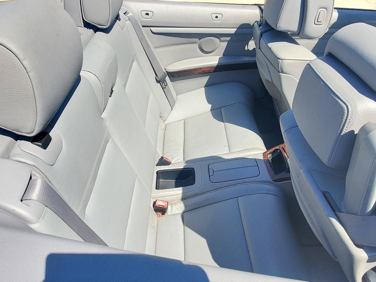 Used 2011 BMW 328i Convertible RWD image 6