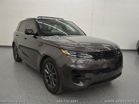 Used 2024 Land Rover Range Rover Sport SE image 7