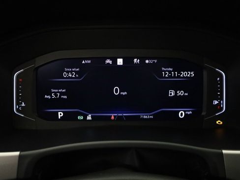 Used 2020 Volkswagen Atlas Cross Sport SEL Premium image 15