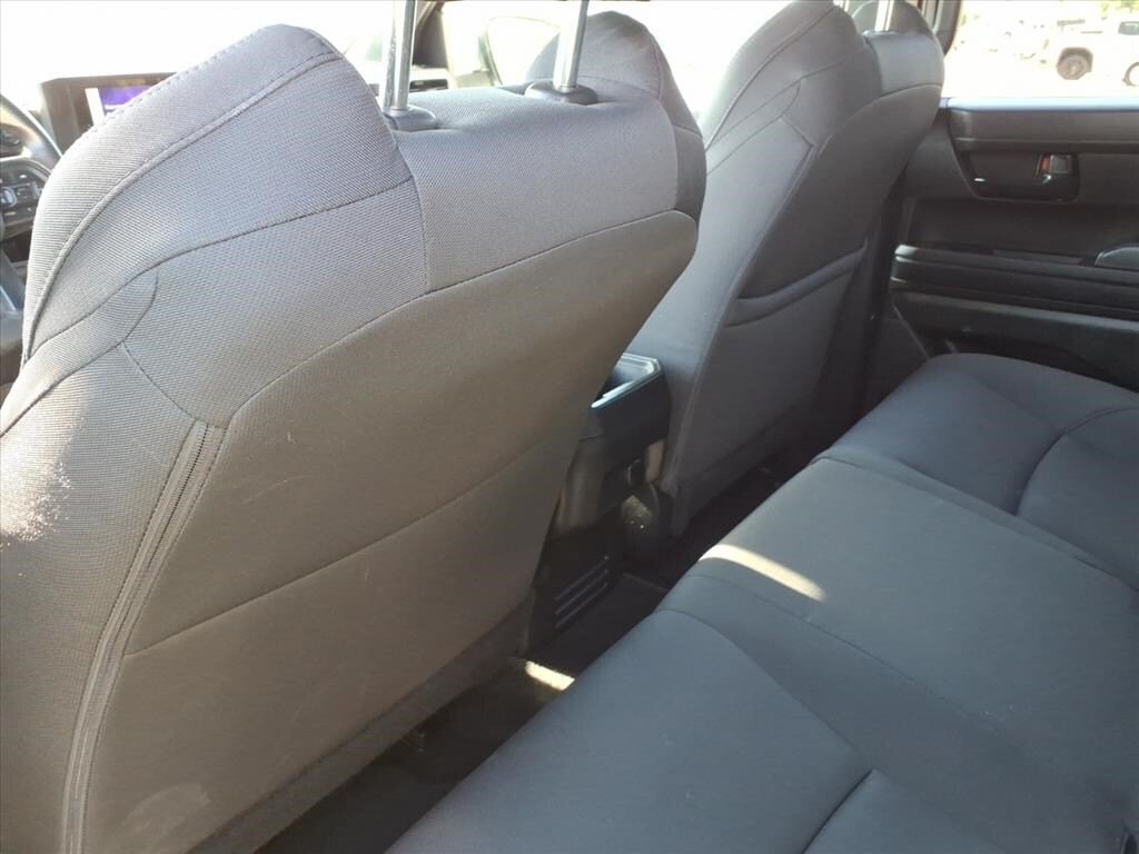 Used 2024 Toyota Tacoma SR5 AWD/4WD image 15