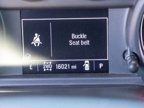 Used 2022 Chevrolet Silverado 1500 Custom image 38