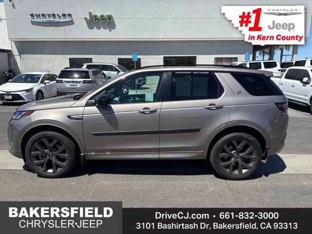 Used 2022 Land Rover Discovery Sport SE R-Dynamic AWD/4WD image 2