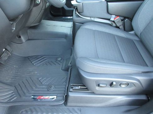 New 2026 Chevrolet Silverado 1500 Custom Trail Boss w/ LPO, Dark Essentials Package image 23