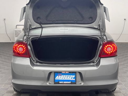 Used 2013 Dodge Avenger SXT w/ Rallye Appearance Group FWD image 7