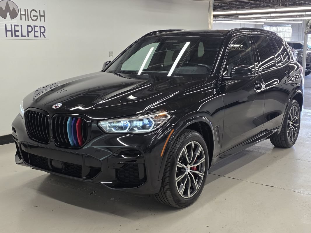Used 2022 BMW X5 M50i w/ Executive Package AWD/4WD image 14
