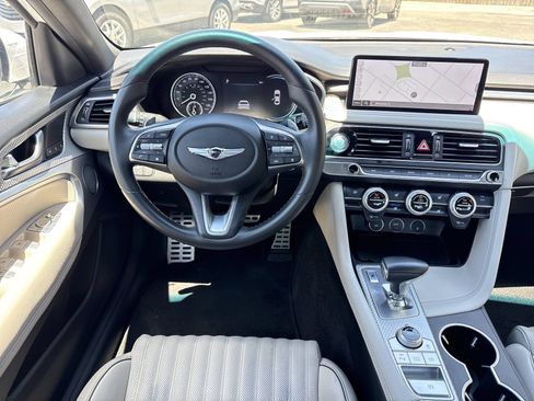 Used 2023 Genesis G70 2.0T w/ Sport Prestige Package RWD image 9