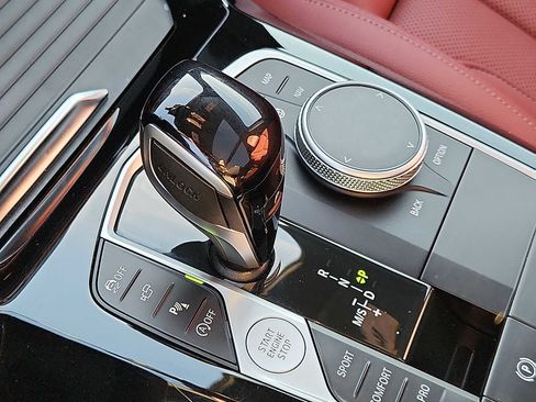 Used 2024 BMW X3 xDrive30i w/ Convenience Package image 14