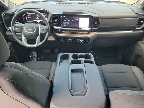 Used 2024 GMC Sierra 1500 Elevation AWD/4WD image 14