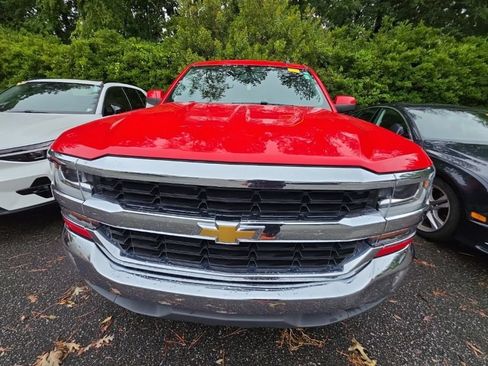 Used 2018 Chevrolet Silverado 1500 LT w/ All Star Edition RWD image 5