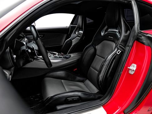 Used 2016 Mercedes-Benz AMG GT S image 39