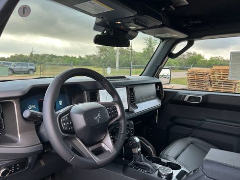 New 2026 Ford Bronco Badlands AWD/4WD image 27