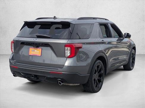 Certified 2023 Ford Explorer ST-Line w/ Class IV Trailer Tow Package image 5
