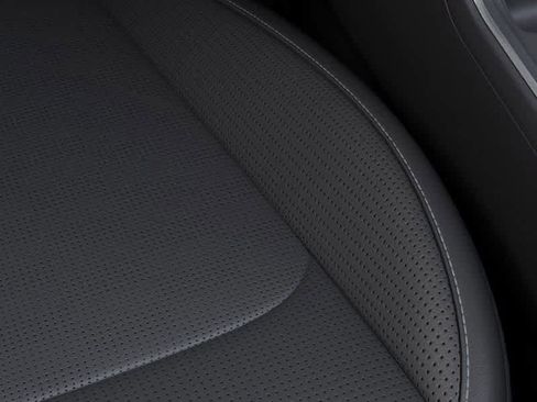 Certified 2025 Kia Sorento S image 47