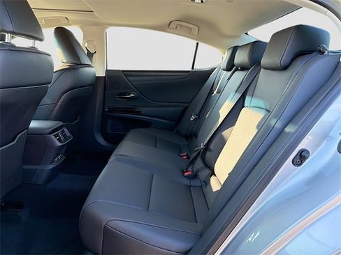 New 2025 Lexus ES 350 w/ Premium Package image 21