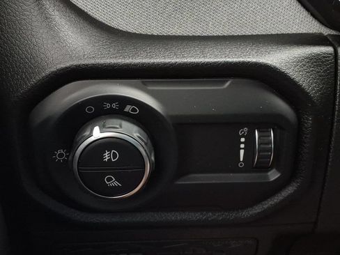 Used 2024 Jeep Gladiator Sport AWD/4WD image 21