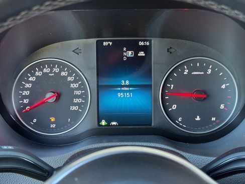 Used 2021 Mercedes-Benz Sprinter 2500 w/ Comfort Plus Package image 18