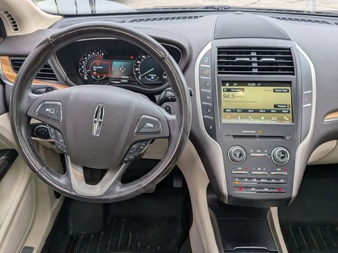 Used 2016 Lincoln MKC Select w/ Select Plus Package image 16