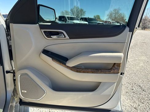 Used 2015 GMC Yukon Denali w/ Premium Package image 13