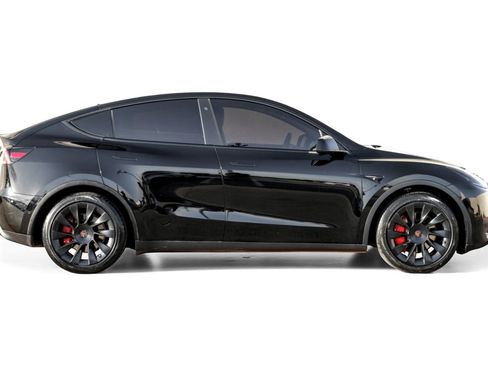 Used 2020 Tesla Model Y Long Range image 7