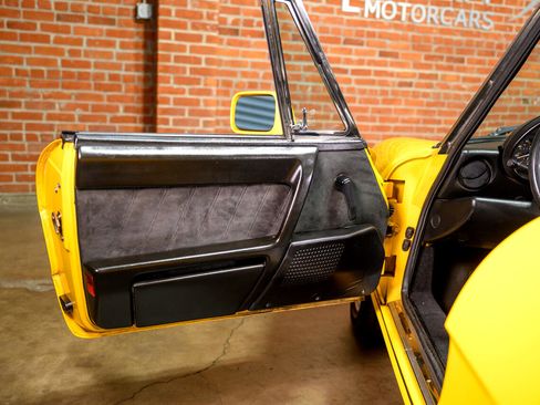 Used 1992 Alfa Romeo Spider Veloce image 41