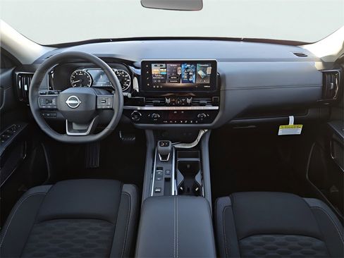 New 2026 Nissan Pathfinder SV image 16