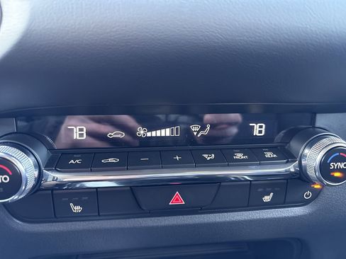 Used 2025 MAZDA CX-30 AWD 2.5 S w/ Premium Package image 19