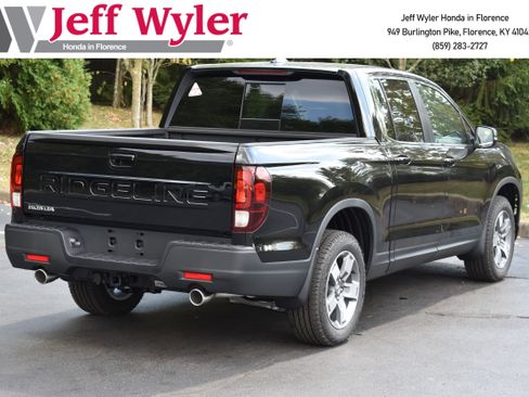 New 2025 Honda Ridgeline RTL image 8