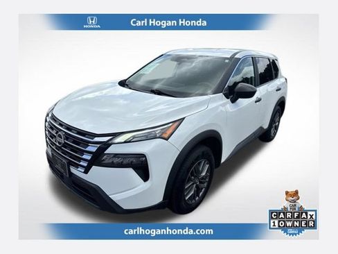 Used 2024 Nissan Rogue S FWD image 1