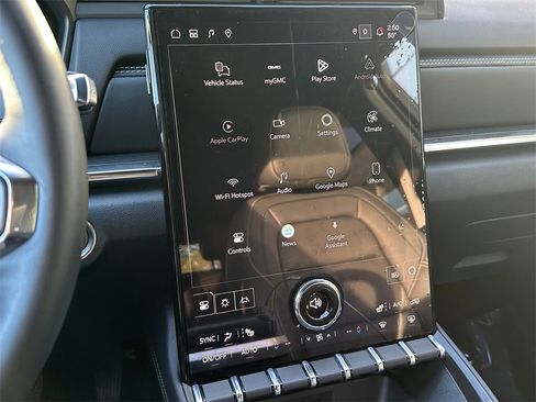 Used 2026 GMC Terrain Elevation w/ Elevation Premium Package image 26