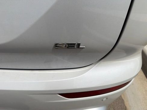 Used 2024 Mitsubishi Outlander SEL FWD image 5