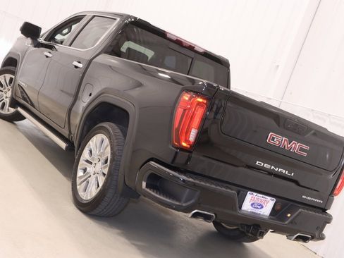 Used 2022 GMC Sierra 1500 Denali w/ Denali Reserve Package image 36